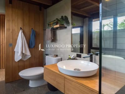 DISEWAKAN JANGKA PANJANG VILLA DENGAN 3 KAMAR TIDUR DI ULUWATU - Thumbnail 9