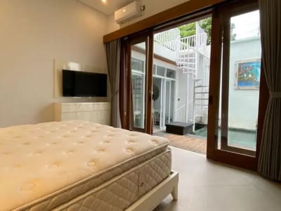 Villa Premium di Canggu Bali – Investasi Menguntungkan dengan Potensi Sewa Rp290 Juta/Tahun - Thumbnail 6