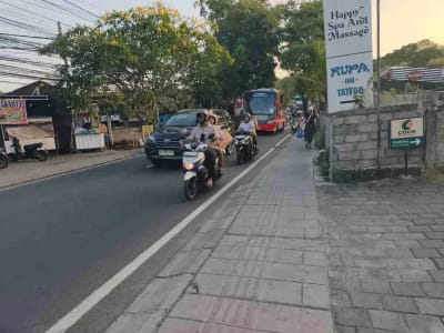 Tanah Komersial Jalan Raya Uluwatu Lebar Depan 20 Meter - Thumbnail 6