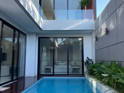 Di Sewakan Brand New Luxury Villa 3 Bedroom - Berawa, Canggu - Thumbnail 3