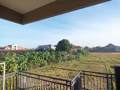 DISEWAKAN 4BR Semi Villa View Sawah &amp; Gunung – Dekat Sanur, - Thumbnail 6