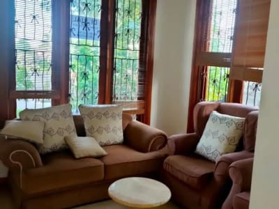 Rumah Mewah dalam kompleks elit di Denpasar dekat Living World - Thumbnail 3