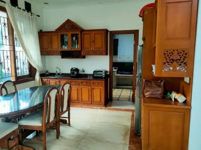 Rumah Mewah dalam kompleks elit di Denpasar dekat Living World - Thumbnail 4