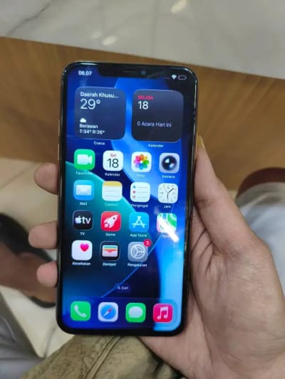 IPHONE 11 PROMAX 256GB WHITELIST - Thumbnail 2