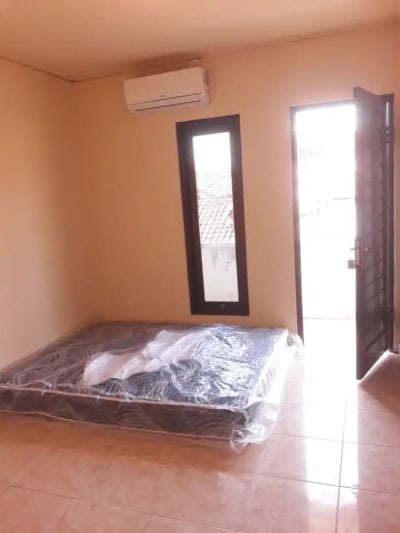 KOST Merak exclusive baru renov di kuta, bali. Dekt airport ngurah rai - Thumbnail 6