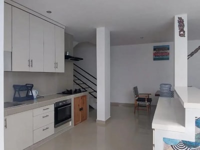 Villa Fully Furnished dengan View GWK hanya 10 Menit ke Sidewalk Mall Jimbaran - Thumbnail 8