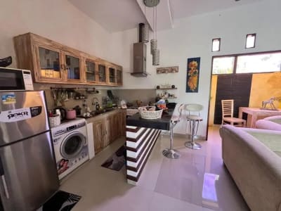 Rumah di sewakan lengkapndengan perabotan rumah tangga - Thumbnail 4