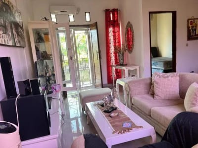 Rumah di sewakan lengkapndengan perabotan rumah tangga - Thumbnail 8