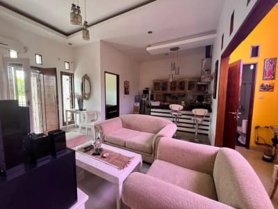 Rumah di sewakan lengkapndengan perabotan rumah tangga - Thumbnail 5