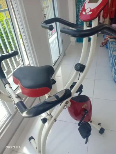 Dijual Sepeda Olah Raga Statis Bfit - Thumbnail 3