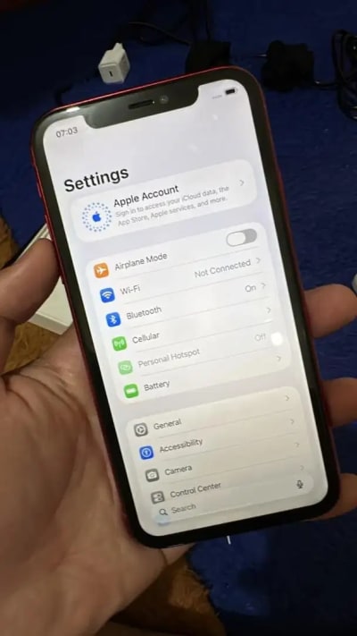 iPhone 11 besik - Thumbnail 3