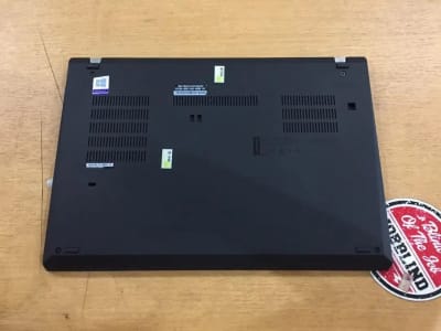 Laptop Lenovo ThinkPad T490 Core i5Gen8 Ram 16GB SSD 256GB Slim Mulus - Thumbnail 8