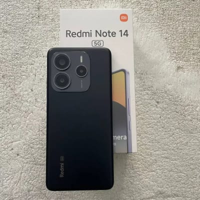 Redmi Note 14 5G Warna Midnight Black 12/512GB - Thumbnail 3