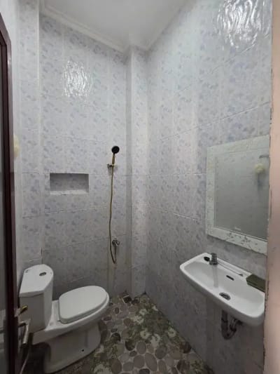 Dijual/sewa rumah 2 lantai daerah jimbaran, taman griya - Thumbnail 5