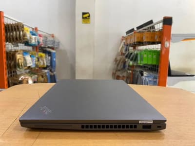 Lenovo ThinkPad T14 G4 Core i7Gen13 Ram 16GB SSD 512GB TouchscrenMulus - Thumbnail 5