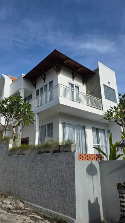 DIJUAL CEPAT VILLA UBUD CANTIK 2 LANTAI FULL FURNISHED - Thumbnail 1