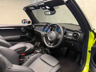 MININCooper S Cabrio 2.0L 2023 -Zesty Yellow - Thumbnail 7