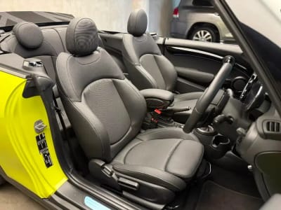 MININCooper S Cabrio 2.0L 2023 -Zesty Yellow - Thumbnail 9
