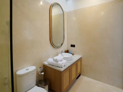 Dijual Vila Kompleks Baru di Jimbaran Dekat Pantai, ROI Tinggi, Dibayarkan di Depan! - Thumbnail 6