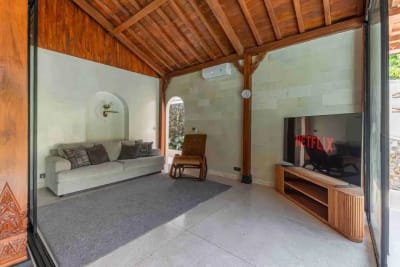 Villa Kemenuh Ubud Pemandangan Hutan - Thumbnail 5