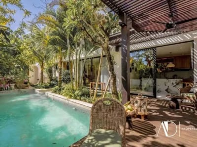 FREEHOLD &amp; LEASEHOLD | MEDITERRANEAN VILLA IN ULUWATU - Thumbnail 2
