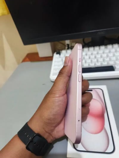 IPHONE 15 256GB iBOX — PERFECT LIKE NEW - Thumbnail 4