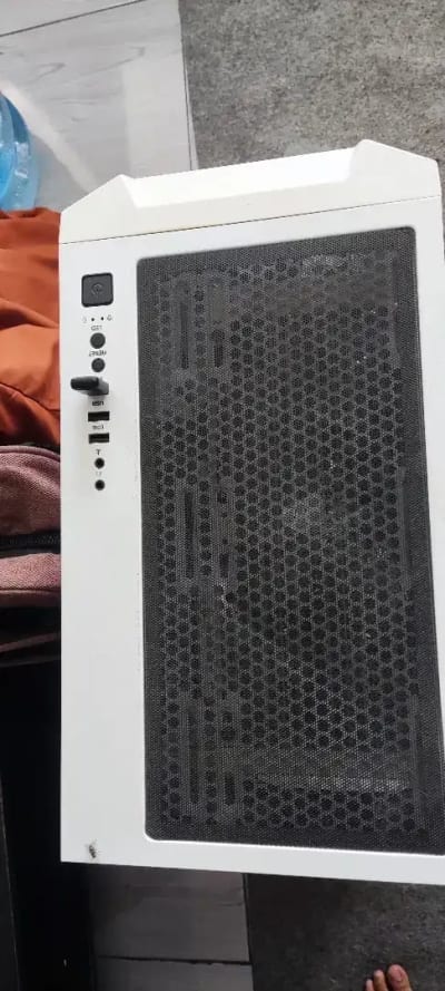 PC Gaming & Editing i5 10400F | RTX 2060 Super 8GB | 16GB | NVMe 512GB - Thumbnail 4