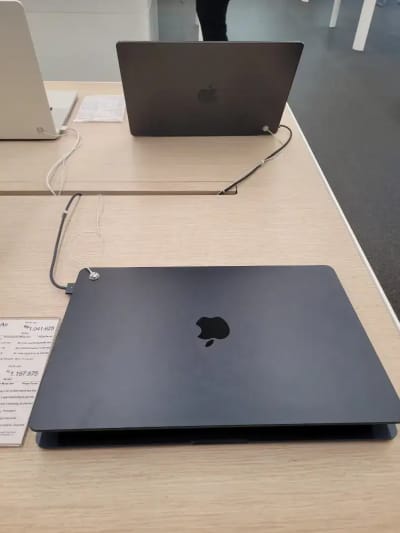 Ready MacBook Air M5 15 inci bisa kredit tanpa DP tanpa biaya admin - Thumbnail 3