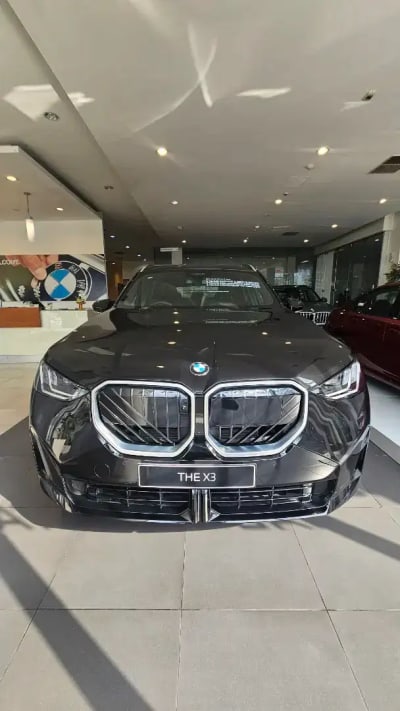BMW X3 xDrive20 M Sport - Thumbnail 1