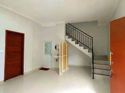 [Amr-064.Gev] Disewakan Bulanan Rumah Baru 2 Lantai di Gatsu Timur – Denpasar - Thumbnail 3