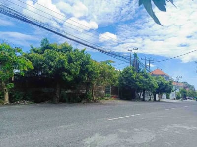 SALE!! TANAH STRATEGIS Jl. UTAMA PADANG. GALAK SANUR - Thumbnail 3
