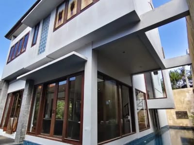 VILLA MODERN TROPIS DI SUDAMALA SANUR DENPASAR - Thumbnail 4