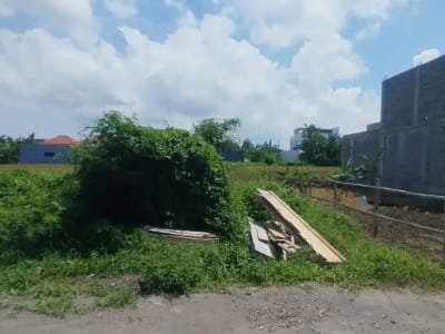 Tanah View Jungle Canggu 13 Menit ke Pantai Berawa - Thumbnail 1