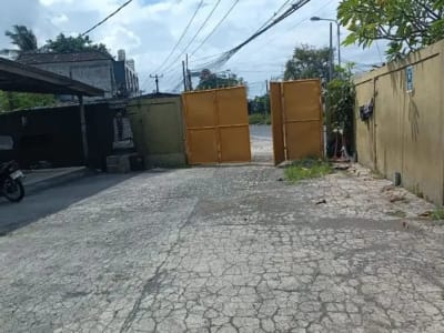 GUDANG STRATEGIS AKSES TRONTON DI CARGO UBUNG DENPASAR - Thumbnail 2