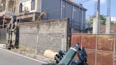 JUAL TANAH PREMIUM 3 ARE GATOT SUBROTO TENGAH BELAKANG APOTIK ANUGERAH - Thumbnail 2