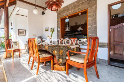 Dijual Villa Klasik Dan Luas 4 KT Di Tepi Pantai Sanur - Thumbnail 3
