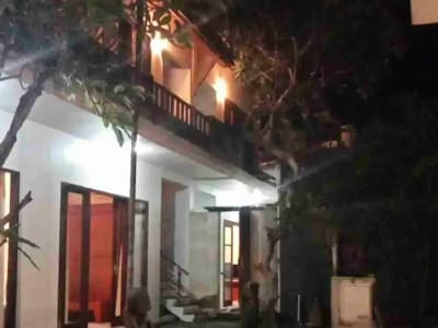 jual villa penginapan 8 kamar di jl.Bumi Ayu Sanur Bali - Thumbnail 4