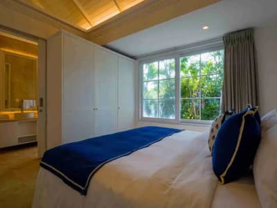 Dijual Villa Mewah di Tepi Tebing dalam Komplek Resor Uluwatu Bali - Thumbnail 2
