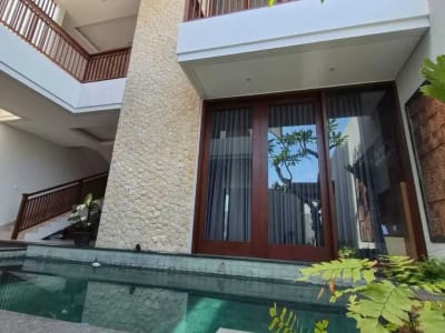 Modern New Villa In Cemagi Close to the Beach - Thumbnail 1