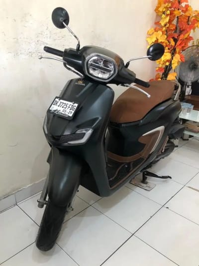 Honda Stylo ABS Th.2024 black brown!! - Thumbnail 3