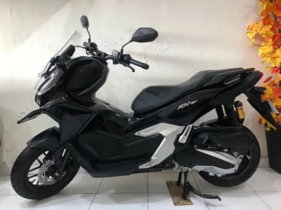 Honda ADV 160 CBS Th.2026 low km 1400 istumewa!! - Thumbnail 1