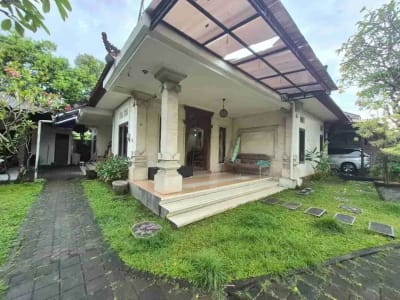 Rumah Halaman Luas Buluh Indah Gatot Subroto Barat Denpasar - Thumbnail 9