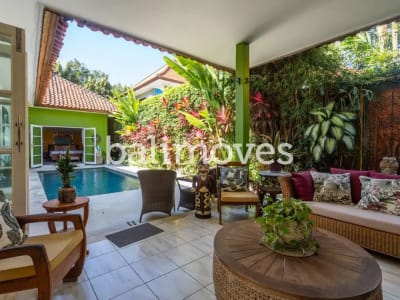 Dijual: Vila Empat Kamar Tidur yang Memukau dengan Status Hak Sewa di Area Pantai Sanur - Thumbnail 9