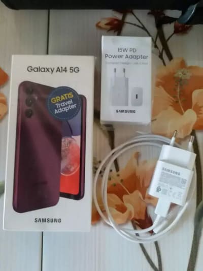 Samsung Galaxy A14 5G Dark Red - Thumbnail 2