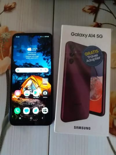 Samsung Galaxy A14 5G Dark Red - Thumbnail 3