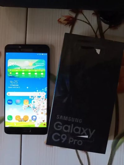 Samsung GALAXY C9Pro Terbaru - Thumbnail 1