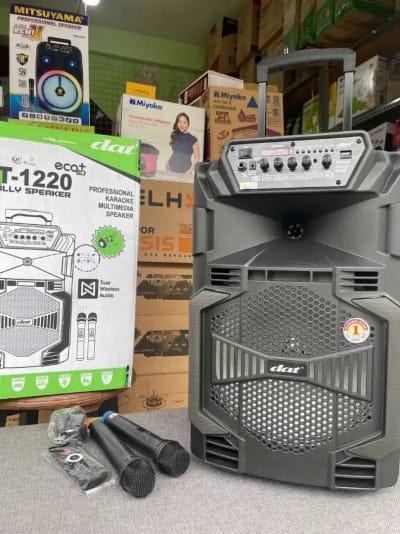 Speaker troly karaoke 12 inch isi 2 mic wireles merk DAT original - Thumbnail 3