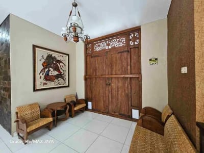 Rumah Cantik Terawat Siap Huni di Pemogan Denpasar Selatan - Thumbnail 5