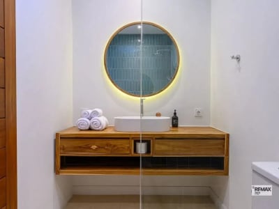 Modern 2-Bedroom Townhouse With Up To 65-Year Leasehold In Sanur - Thumbnail 10