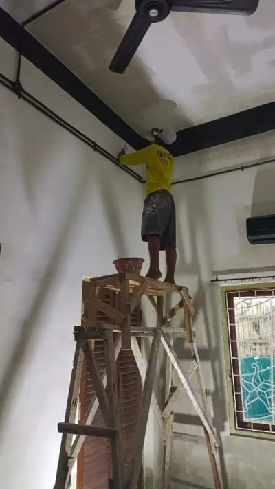 tukang cat  rumah,villa, kantor dan jasa testur tembok - Thumbnail 3